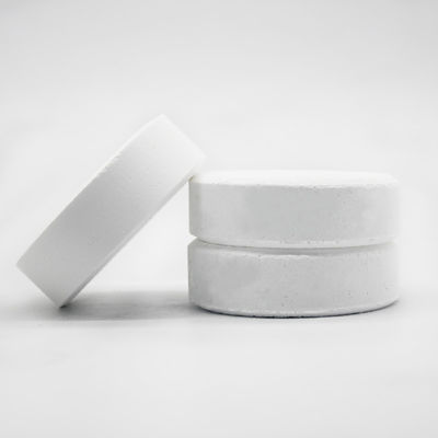 Tablettes 90% disponibles acides trichloroisocyanuriques de chlore de piscine des produits chimiques TCCA