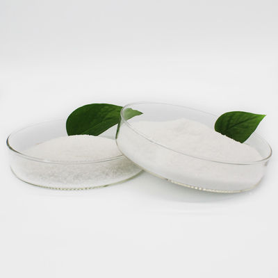 Poudre blanche en aluminium de Pac 30% de chlorure de polymère de floculant de produits chimiques poly